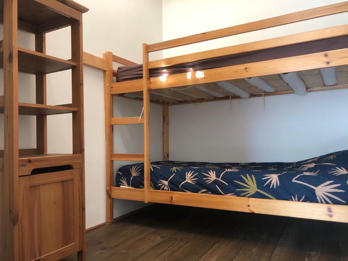 Appartementen Verhuur De Trijehoek Stiens Esterno foto