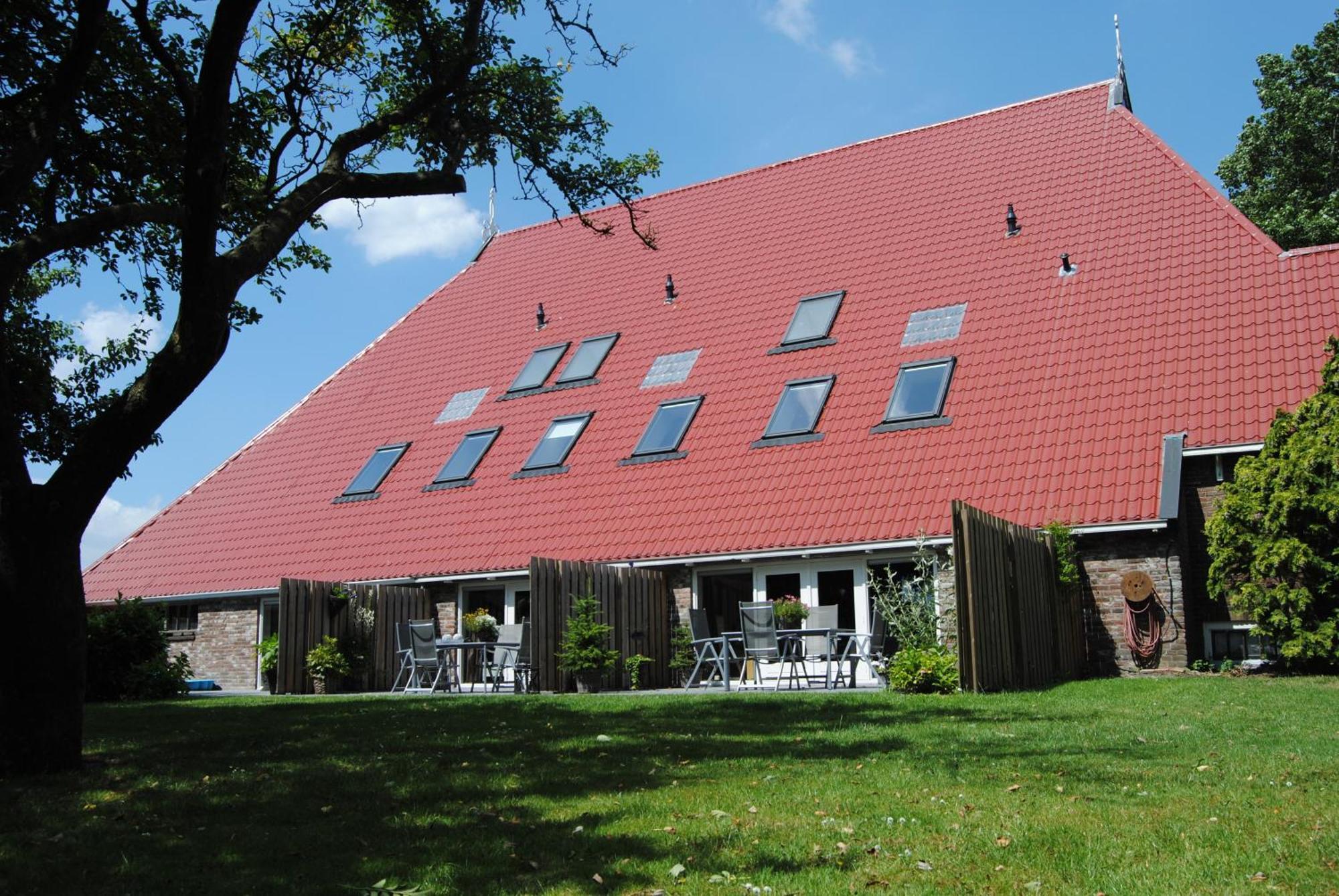 Appartementen Verhuur De Trijehoek Stiens Esterno foto
